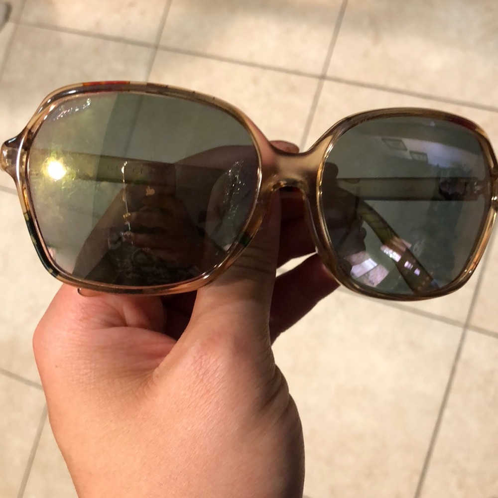 Gucci sunglasses
